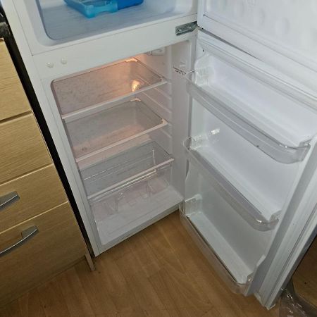 6 Berth Pet Friendly Caravan On Sandy Glade Berrow Екстер'єр фото