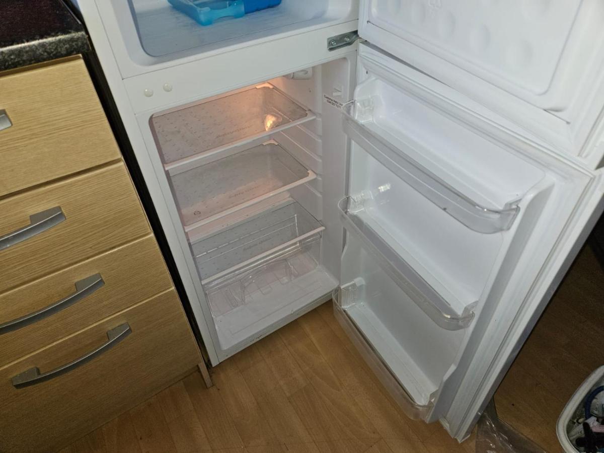 6 Berth Pet Friendly Caravan On Sandy Glade Berrow Екстер'єр фото